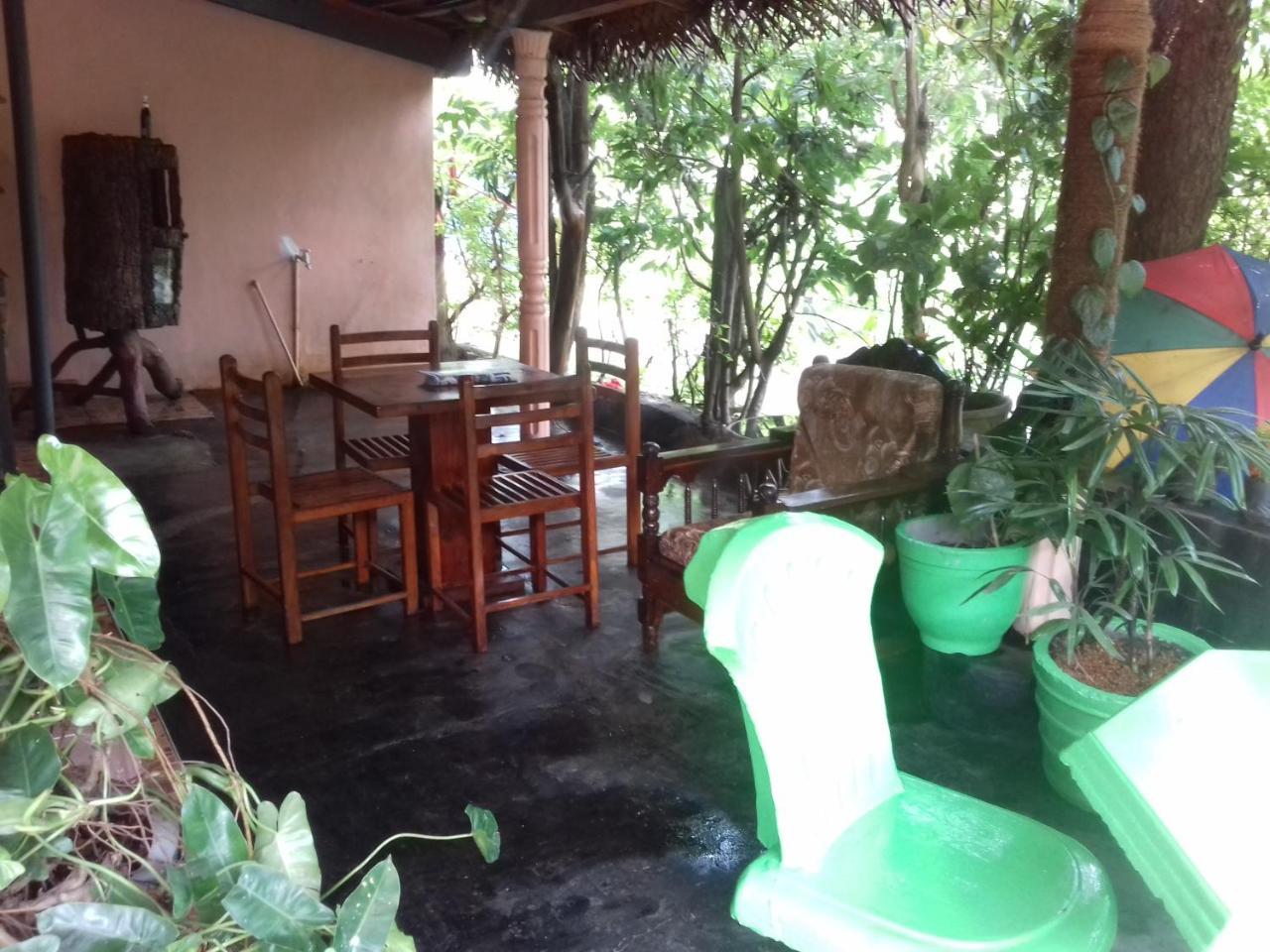 Thisal Guest House Polonnaruva Kültér fotó